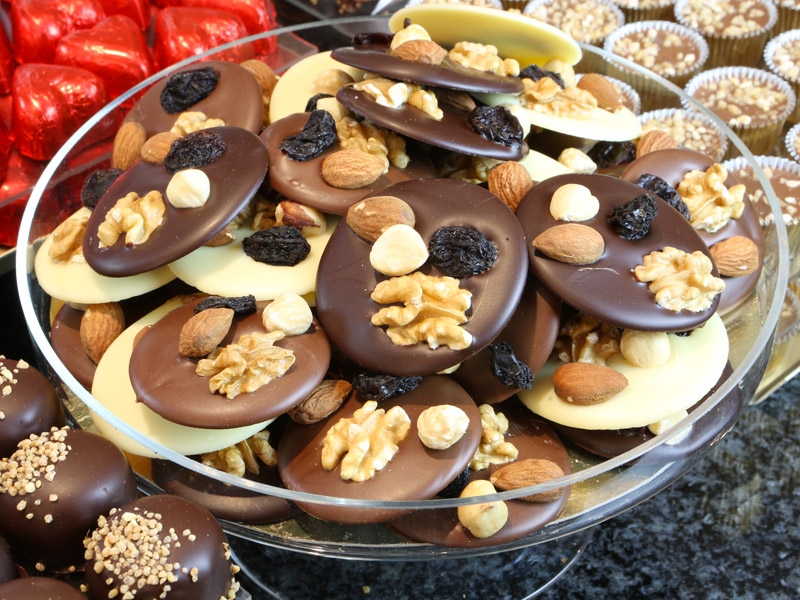 Chocolats - Gateaux, Confiseries Et Chocolats - Alimentation - Gourmandises  - Maison Et Gourmandises - Categorie - B'est